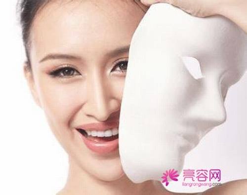 觉得自己脸大?!脸大的妹子看过来!来来来!打一支注射瘦脸吧!注射瘦脸多少钱?