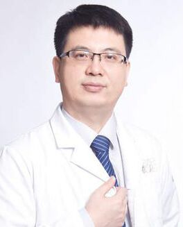 范荣杰隆鼻失败修复做的好吗?