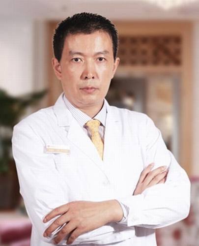 上海玫瑰李鸿君隆胸怎么样？多少钱？案例？