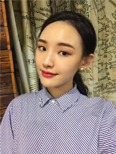 姐妹们较近过的怎么样?哈哈哈,还是让姐妹们看看我的变美案例吧!谁叫我是爱美的人儿呢!姐妹们可不要介意的图多哦!图很多,流量狗不怕的就敬请随意看~~~
