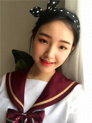 姐妹们较近过的怎么样?哈哈哈,还是让姐妹们看看我的变美案例吧!谁叫我是爱美的人儿呢!姐妹们可不要介意的图多哦!图很多,流量狗不怕的就敬请随意看~~~