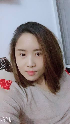 我终于有双眼皮啦!!眼睛变得炯炯有神了~~这个圣诞节可以美美的过了哈哈~~~