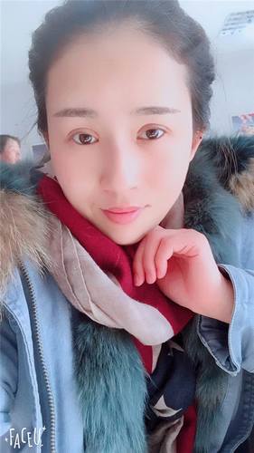 我终于有双眼皮啦!!眼睛变得炯炯有神了~~这个圣诞节可以美美的过了哈哈~~~