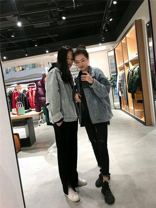 宝宝们,以前我一直觉得自己是丑小鸭,但是自从做了微整后,好多人都向我表白O(∩_∩)O哈哈~,来看看我的经历吧!说不定对你很有帮助呦
