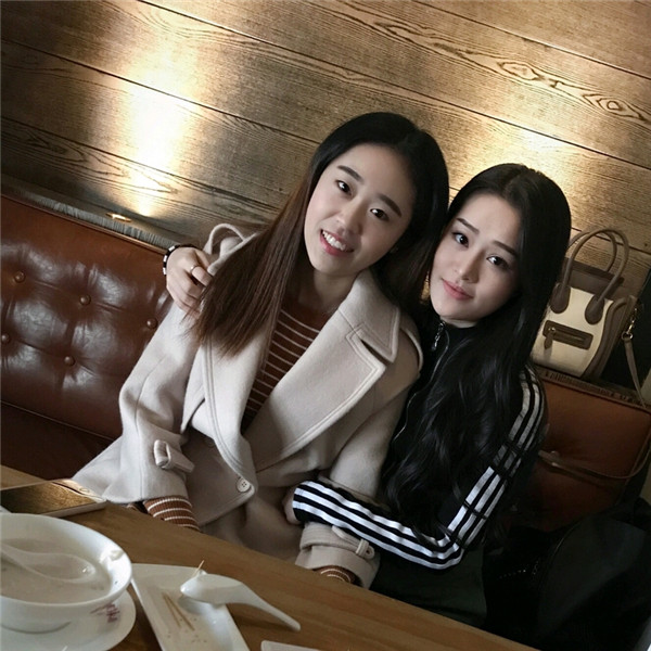 宝宝们,以前我一直觉得自己是丑小鸭,但是自从做了微整后,好多人都向我表白O(∩_∩)O哈哈~,来看看我的经历吧!说不定对你很有帮助呦