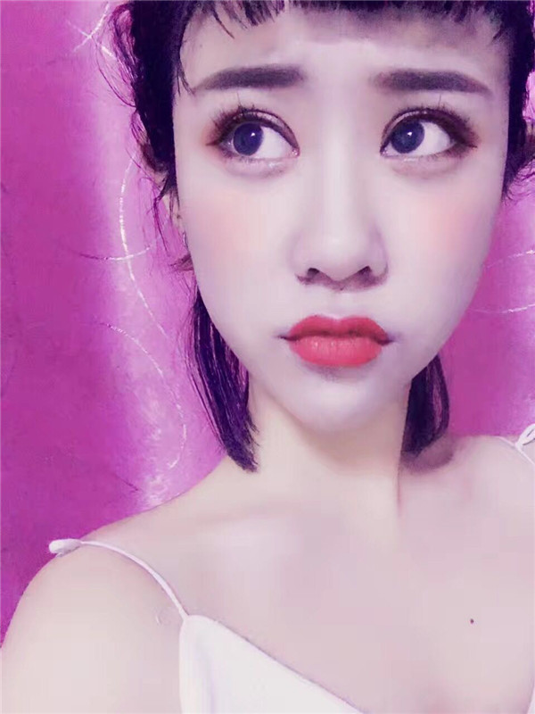 全切双眼皮加开眼角,小仙女们来看看我做的怎么样吧!有术后的照片哦~~