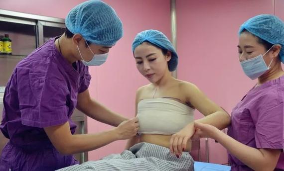 关于隆胸的这些疑惑，多方面解析看这里！