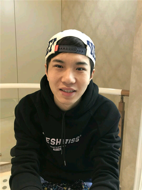 天津知妍薛云鹏割双眼皮