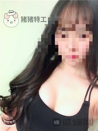 重庆五洲魏恒隆胸案例价格分享,穿上小红裙真的太有女人味了~~