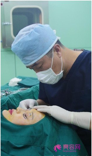 中山博爱整形医院怎么样?中山博爱价格表一览