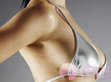男人第一眼爱看胸,但他们对美胸的要求可不只