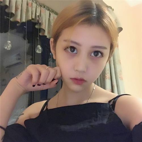 自体脂肪填充脸部后,网红都没有我这么美!!进来看看我的变美案例呦!不看后悔的是你呦