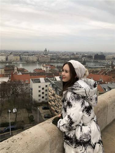 上海德琳唐玲自体脂肪填充脸部