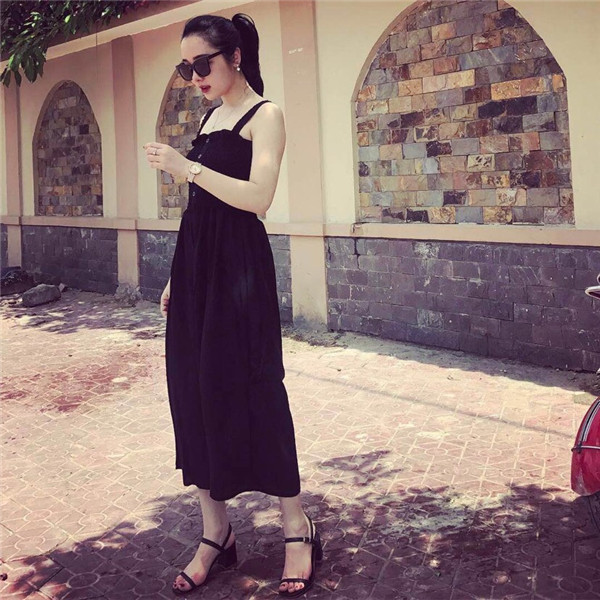 小姐姐们，进来看看我的神奇变美经历！自体脂肪丰太阳穴后脸部轮廓美的不行~~~~嗨嗨嗨拍照再也不用各种找角度了嘻嘻~~