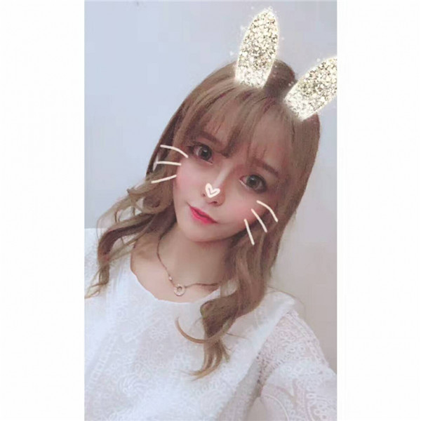 宝宝们，我去做了自体脂肪填充脸部，悄悄告诉你们，别人都看不出来我做了微整哈哈哈~~