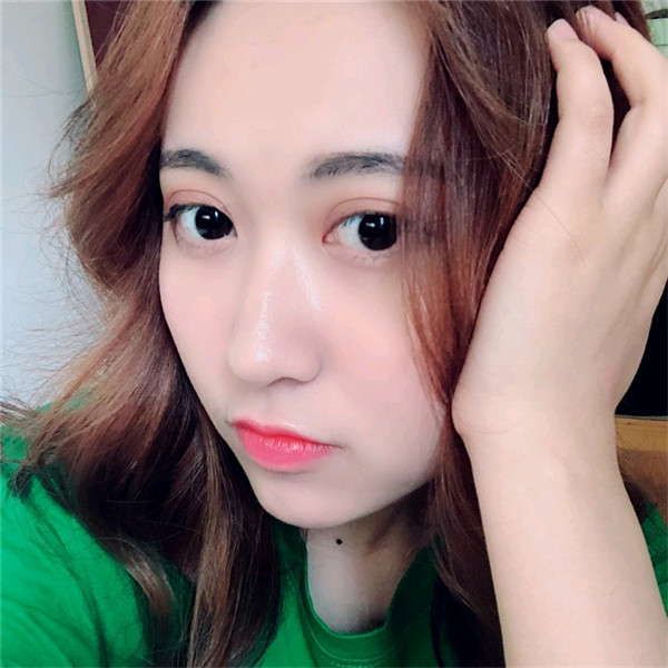 重庆万家燕鸿源王珍祥自体脂肪丰额头案例分享附太阳穴不饱满怎么办?