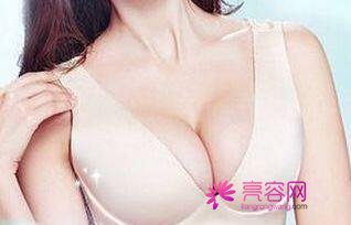 成都艺星隆胸怎么样?价格案例分享