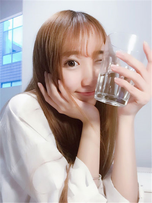 北京知音李文波割双眼皮怎么样?案例_价格